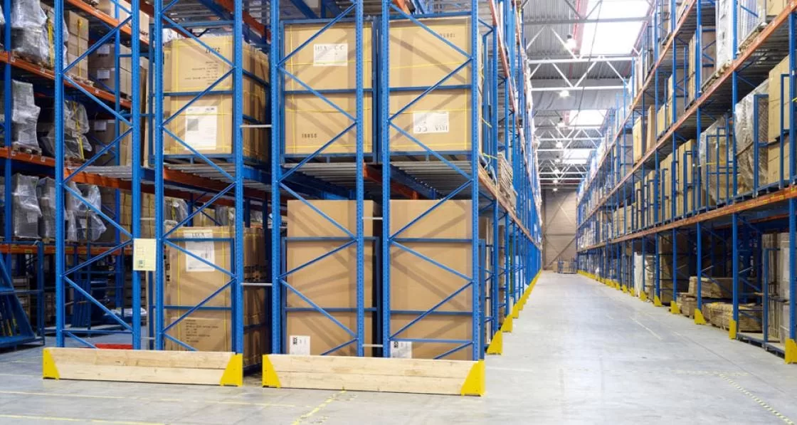 Double deep pallet racking